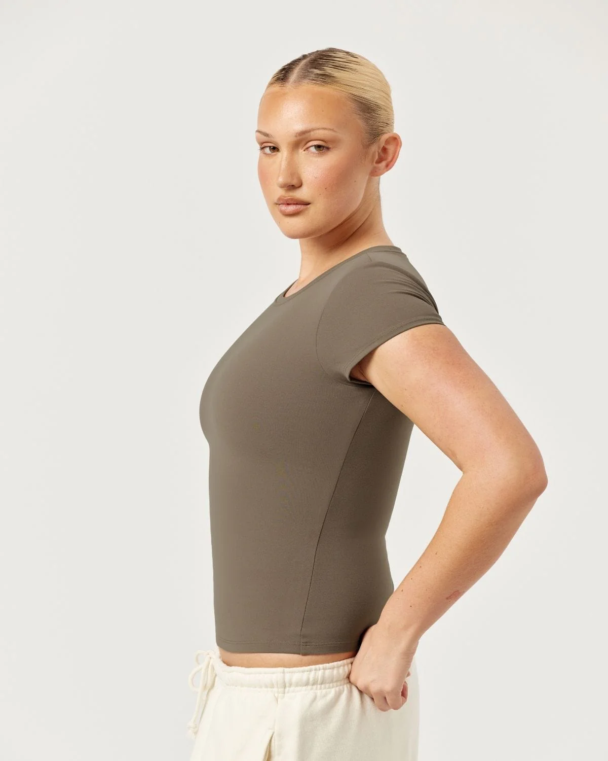 Form Capped Sleeve Tee | Chocolate Chip - Image 7