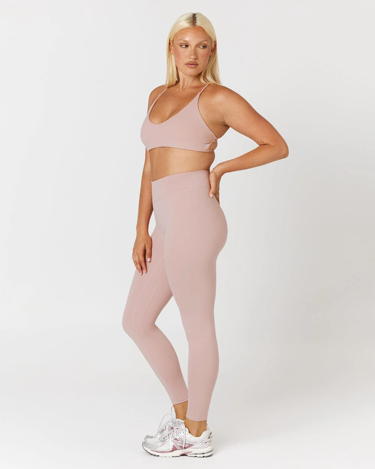 Form Invisible Scrunch Leggings | Dusty Pink - Image 4