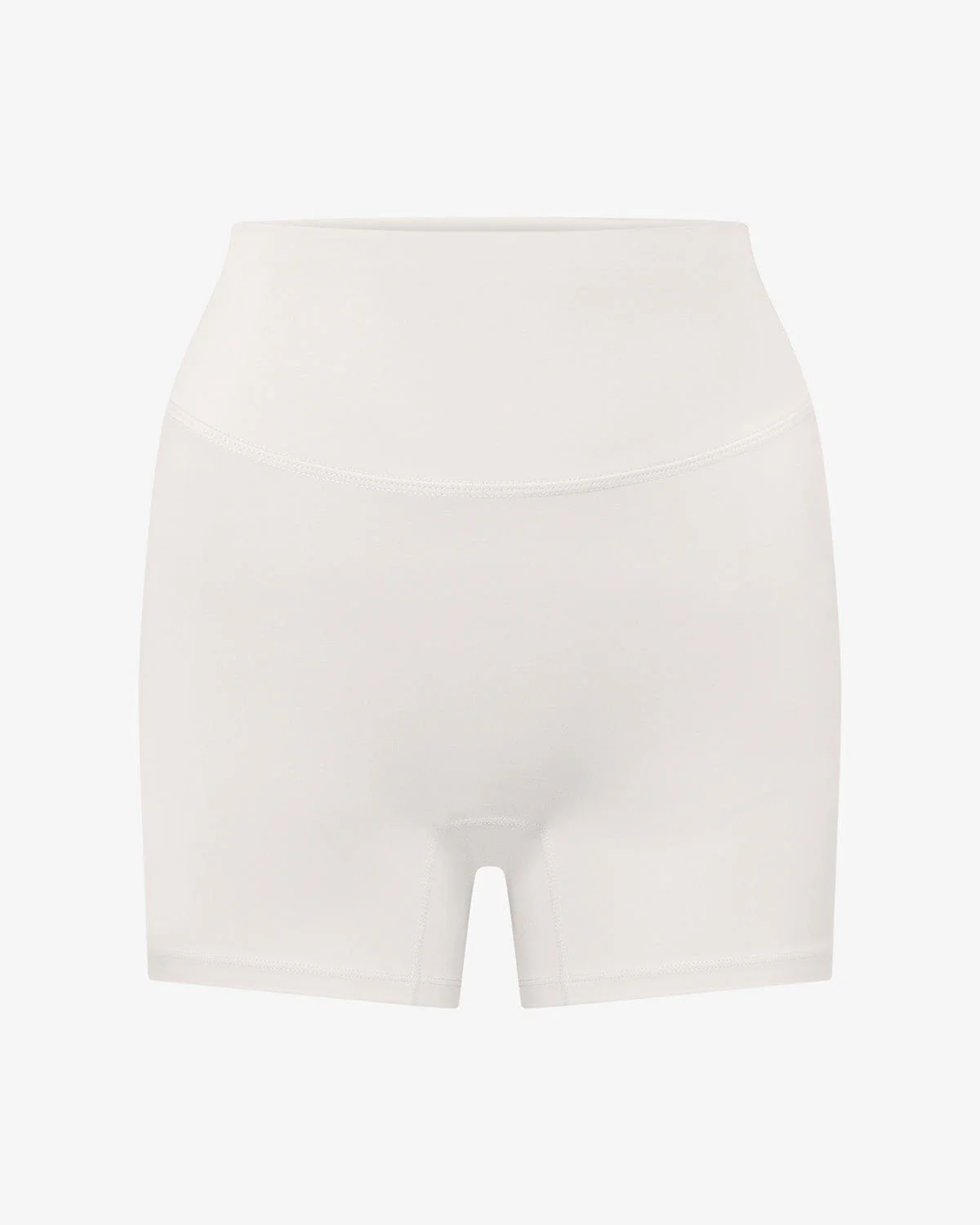 Form Invisible Scrunch Shorts 4" | Vanilla - Image 10